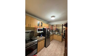 En Venta: Hermosa Casa De 3 Pisos Mas Azotea Frente A Parque En Urb. Ceres – Ate