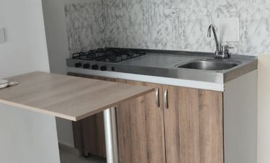 apartamento en arriendo en comuneros. Cod A125282