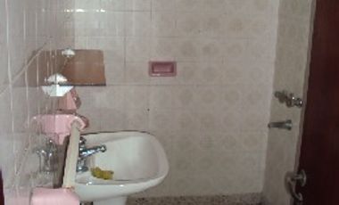 Departamento Tipo Casa en venta en Lanus Este