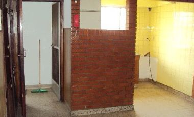 Departamento Tipo Casa en venta en Lanus Este