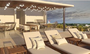 Apartamento cerca del malecón, terraza con alberca y vista al mar, venta Cozumel