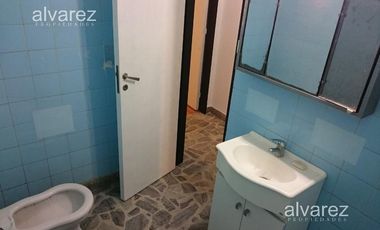 Casa Ph 2 Ambientes Venta Castelar Centro