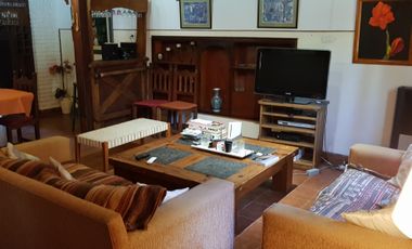 Carilo- hermosa casa en Venta