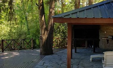 Carilo- hermosa casa en Venta