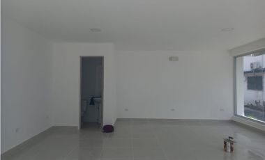 Se Alquila Local Nuevo 38 Mts El Cangrejo USD1,150,oo+Itbms