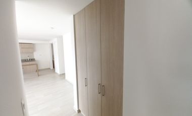 apartamento en arriendo en c.r bosque reservado piso 8. Cod A13743
