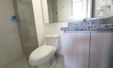 apartamento en arriendo en c.r bosque reservado piso 8. Cod A13743