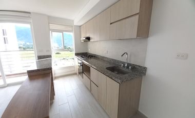 apartamento en arriendo en c.r bosque reservado piso 8. Cod A13743