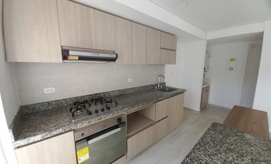 apartamento en arriendo en c.r bosque reservado piso 8. Cod A13743