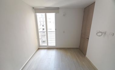 apartamento en arriendo en c.r bosque reservado piso 8. Cod A13743