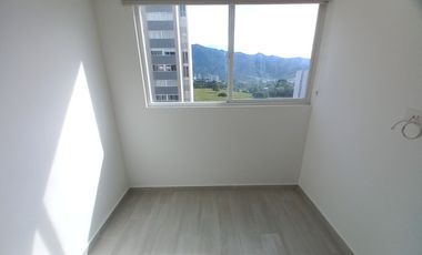 apartamento en arriendo en c.r bosque reservado piso 8. Cod A13743
