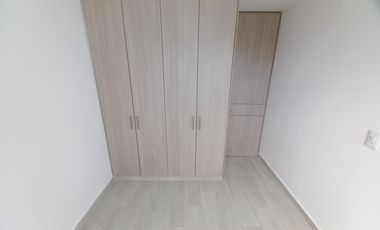 apartamento en arriendo en c.r bosque reservado piso 8. Cod A13743