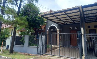 Disewakan Rumah Villa Melati Mas Blok V Tangerang Selatan Sedang Di Renovasi