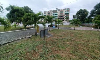 Lote de terreno en la playa de Atacames Castelnuovo de 246m²