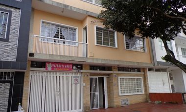 COD. 5875 - SE VENDE APARTAMENTO - BARRIO: SAN ALONSO