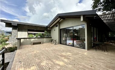 Venta de Casa Campestre en La Ceja