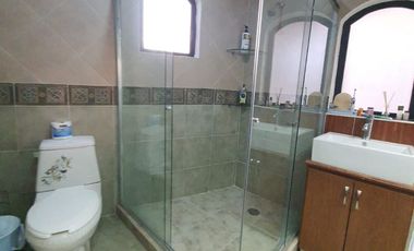 CASA EN RENTA CON SEGURIDAD EN LOMAS DE VALLE ESCONDIDO, ATIZAPÁN DE ZARAGOZA