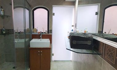 CASA EN RENTA CON SEGURIDAD EN LOMAS DE VALLE ESCONDIDO, ATIZAPÁN DE ZARAGOZA