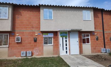 casa en arriendo en villa gorgona. Cod A114128
