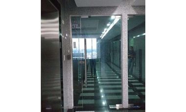 Venta de oficina en Marbella, Calle 50 (FF Tower) GTA