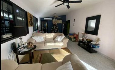 VENDO CASA EN QUINTAS DE NUEVO ARRAIJAN   3R