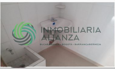 oficina en arriendo en centro. Cod A953