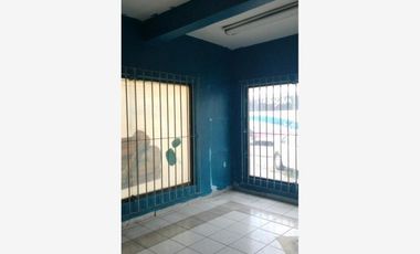 Bodega con oficinas en Renta sobre Av. Cuauhtémoc en Veracruz Centro