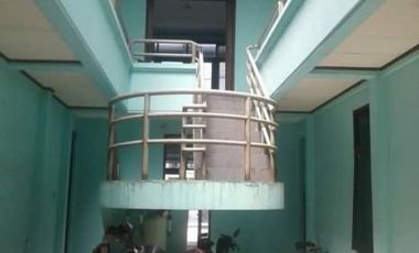 Di jual kost kostan 2 lantai dengan 19 kamar di bandung kota yg strategis
