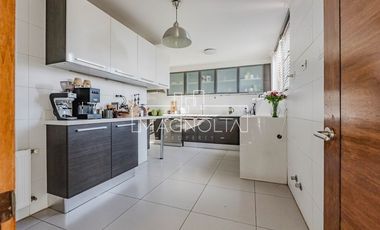 Departamento en arriendo de 3 dorm. en Vitacura