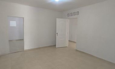 casa en arriendo en el rodeo. Cod A1761