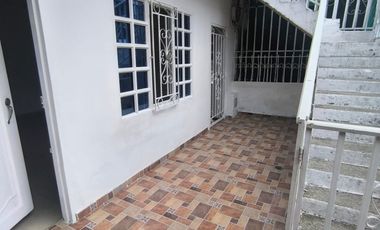 casa en arriendo en el rodeo. Cod A1761