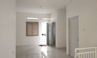 rumah mewah 2 lantai di perumahan bahagia asri kiara asri