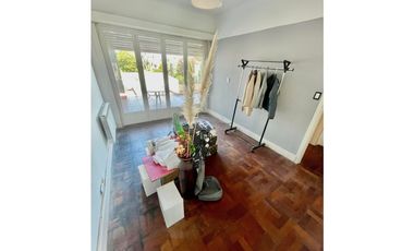 VENTA DE CASA RECICLADA CON PISCINA EN BARRIO STELLA MARIS