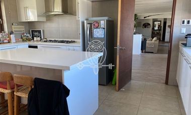 Parcela en venta 5D 4B Piscina Sta Cecilia en El Monte
