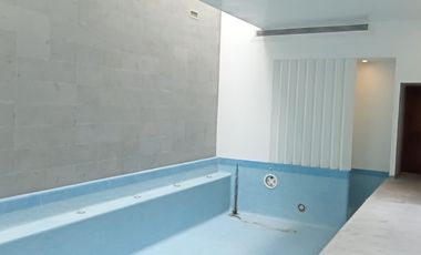 CASA EN VENTA EN BOSQUES DE LAS LOMAS