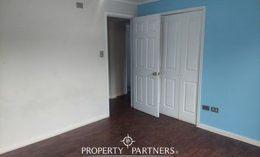 Espaciosa Casa en excelente barrio residencial