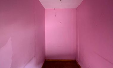 Local Comercial ubicado a 100 metros de la estación