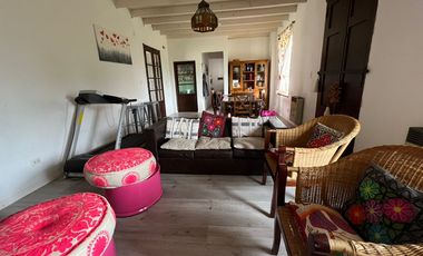 Casa quinta en venta de 2138m2 ubicado en Mercedes