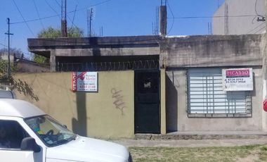 Casa en venta en Ezpeleta Este