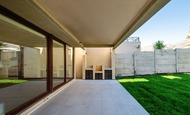 Exquisita mediterránea impecable condominio Canquén Norte