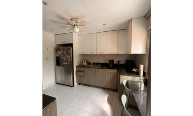 APARTAMENTO CON 3 BALCONES CON VISTA AL PARQUE, CLAYTON TOWER