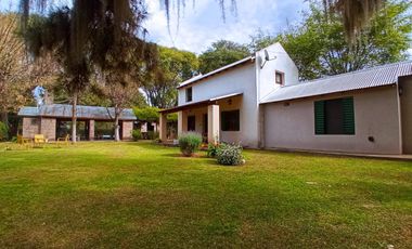 Casa en Venta - Excelente oportunidad - Oliveros, Viví en la naturaleza y tranquilidad.