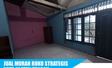 RUMAH MURAH COCOK UNTUK USAHA DI JALAN RAYA GUMULAN KLATEN