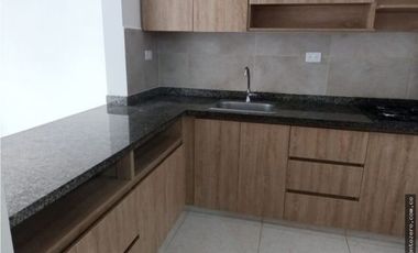 casa en arriendo en galicia. Cod A17937