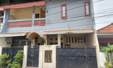 Dijual Rumah 2 lantai Ketintang Timur PTT Surabaya