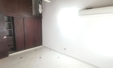 casa en arriendo en la flora. Cod A8564442