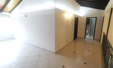 casa en arriendo en la flora. Cod A8564442