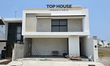 Casa en venta en Lomas de la Rioja, Veracruz