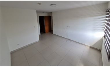 Vendo apartamento de 3 Recamaras PH Midrise - Woodlands