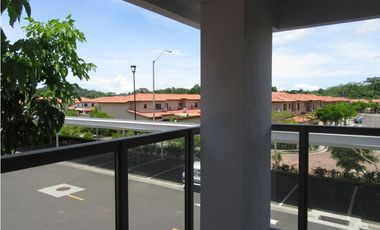 Vendo apartamento de 3 Recamaras PH Midrise - Woodlands